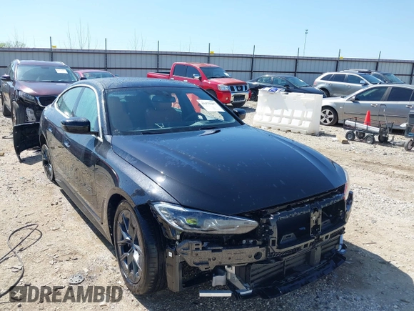 2024 BMW i4 xDrive40 z VIN WBY83FB05RFS37070, wystawiony jako IAAI lot #41975207 z przebiegiem 8 304 mil mil oraz . Historia ofert i sprzedaży dostępna na DreamBid. Obrazek 1.