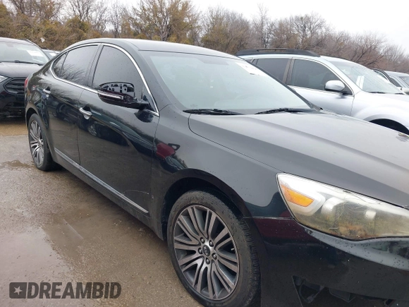 2015 Kia Cadenza Premium with VIN KNALN4D78F5169611, listed as a IAAI auction lot 41457679 with 102,166 mi miles. Bid and sale history available at carsss.com. Image 6.
