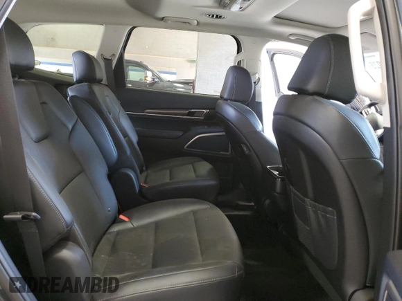 2024 Kia Telluride S с VIN 5XYP64GC7RG478105, выставлен на аукционе Copart как лот 53883025 с пробегом 14 920 миль миль и Списание • Salvage title. История ставок и продаж доступна на DreamBid. Изображение 11.