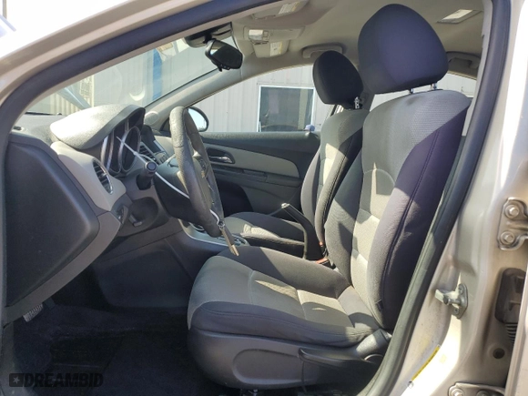 2014 Chevrolet Cruze LS with VIN 1G1PA5SH3E7101939, listed as a Copart auction lot 52426935 with 88,004 mi miles and Salvage Title. Bid and sale history available at carsss.com. Image 7.
