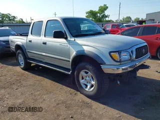 2001 Toyota Tacoma PreRunner z VIN 5TEGN92N41Z768370, wystawiony jako IAAI lot #42228571 z przebiegiem 172 317 mil mil oraz . Historia ofert i sprzedaży dostępna na DreamBid. Obrazek 1.