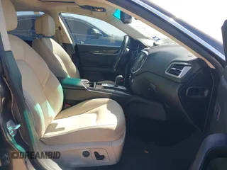 2015 Maserati Ghibli z VIN ZAM57XSA6F1153481, wystawiony jako IAAI lot #41694942 z przebiegiem 74 027 mil mil oraz . Historia ofert i sprzedaży dostępna na DreamBid. Obrazek 5.
