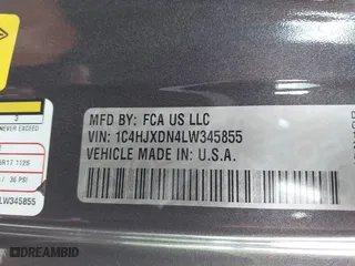 2020 Jeep Wrangler Unlimited Sport Altitude with VIN 1C4HJXDN4LW345855, listed as a IAAI auction lot 41550171 with 27,995 mi miles. Bid and sale history available at carsss.com. Image 9.