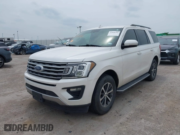 2018 Ford Expedition XLT with VIN 1FMJU1HT8JEA60704, listed as a IAAI auction lot 42068391 with 120,940 mi miles and . Bid and sale history available at DreamBid. Image 17.