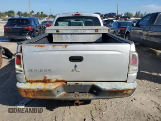 2007 Mitsubishi Raider LS z VIN 1Z7HC22K67S184917, wystawiony jako Copart lot #77839434 z przebiegiem 189 072 mil mil oraz Czysty tytuł • Clean title. Historia ofert i sprzedaży dostępna na DreamBid. Obrazek 6.