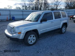 2013 Jeep Patriot Sport with VIN 1C4NJPBA5DD109246, listed as a Copart auction lot 47389545 with 211,330 mi miles and Salvage Title. Bid and sale history available at carsss.com. Image 1.