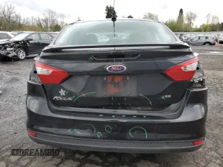2014 Ford Focus SE with VIN 1FADP3F22EL433306, listed as a Copart auction lot 52242515 with 133,140 mi miles and Salvage Title. Bid and sale history available at carsss.com. Image 6.