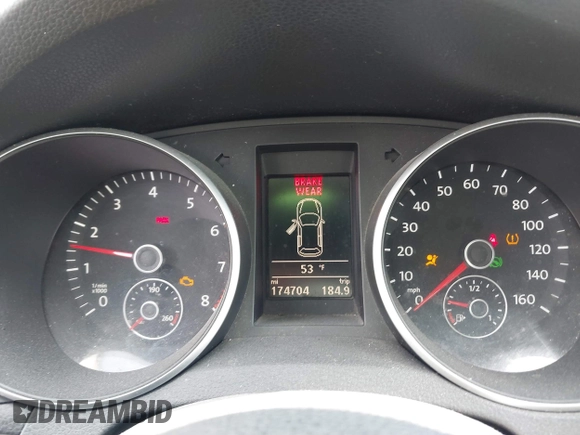 2013 Volkswagen Golf w/Conv & Sunroof с VIN WVWDB7AJ3DW131454, выставлен на аукционе IAAI как лот 41844393 с пробегом 174 704 миль миль и . История ставок и продаж доступна на DreamBid. Изображение 7.