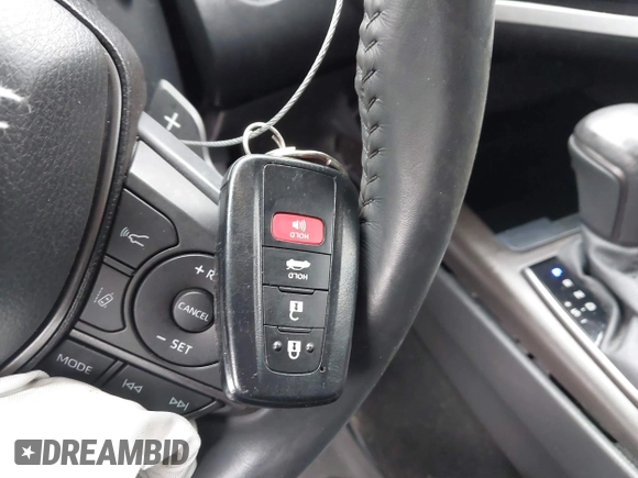 2021 Toyota Camry XSE z VIN 4T1K61AKXMU426592, wystawiony jako IAAI lot #41651425 z przebiegiem 56 485 mil mil oraz . Historia ofert i sprzedaży dostępna na DreamBid. Obrazek 11.
