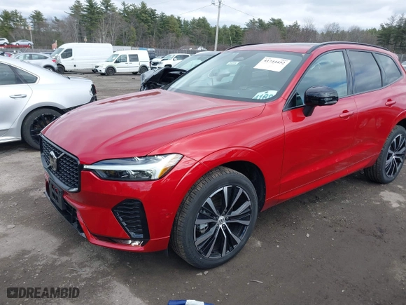 2025 Volvo XC60 Plus with VIN YV4M12RCXS1016126, listed as a IAAI auction lot 41744452 with 429 mi miles. Bid and sale history available at carsss.com. Image 18.