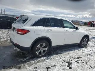 2019 Mercedes-Benz GLC with VIN WDC0G4KB3KV134101, listed as a Copart auction lot 51017475 with 60,794 mi miles and Salvage Title. Bid and sale history available at carsss.com. Image 3.