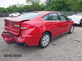 2020 Ford Fusion S с VIN 3FA6P0G77LR110627, выставлен на аукционе IAAI как лот 42269564 с пробегом 43 815 миль миль и . История ставок и продаж доступна на DreamBid. Изображение 4.