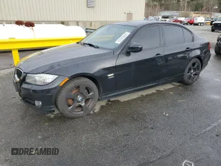 2011 BMW 3 Series 328i xDrive z VIN WBAPK5C53BF123737, wystawiony jako Copart lot #52482225 z przebiegiem 195 183 mil mil oraz Szkoda całkowita • Salvage title. Historia ofert i sprzedaży dostępna na DreamBid. Obrazek 1.