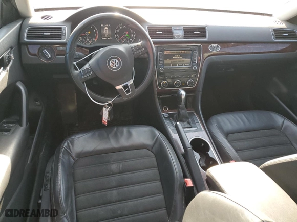 2013 Volkswagen Passat SEL Premium with VIN 1VWCH7A30DC044539, listed as a Copart auction lot 51915355 with 160,487 mi miles and Salvage Title. Bid and sale history available at carsss.com. Image 8.