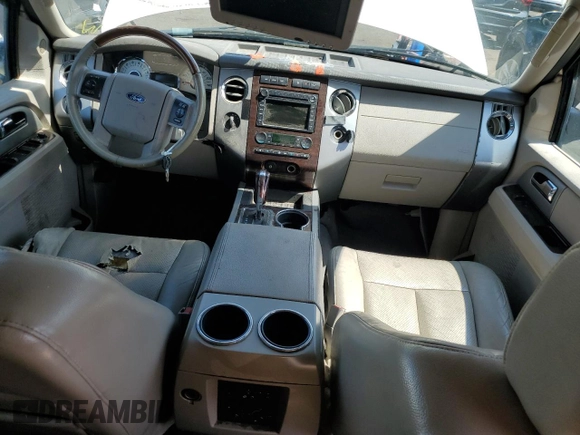 2007 Ford Expedition Max Limited with VIN 1FMFK205X7LA15069, listed as a Copart auction lot 61234255 with 184,803 mi miles and Salvage title. Bid and sale history available at DreamBid. Image 8.