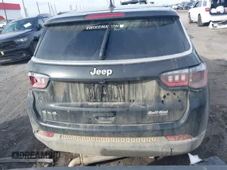 2024 Jeep Compass Sport с VIN 3C4NJDAN5RT143675, выставлен на аукционе IAAI как лот 41642160 с пробегом 5 663 миль миль и . История ставок и продаж доступна на DreamBid. Изображение 15.