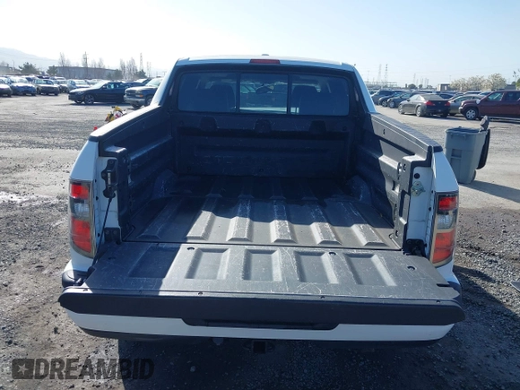 2013 Honda Ridgeline RTL with VIN 5FPYK1F50DB003971, listed as a IAAI auction lot 41946344 with 240,051 mi miles. Bid and sale history available at carsss.com. Image 16.