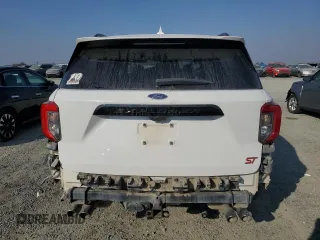 2020 Ford Explorer ST with VIN 1FM5K8GC7LGA29212, listed as a Copart auction lot 43271295 with 117,836 mi miles and Salvage Title. Bid and sale history available at carsss.com. Image 6.
