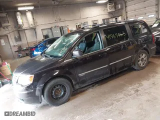 2010 Chrysler Town & Country Touring with VIN 2A4RR5D12AR299120, listed as a IAAI auction lot 41967863 with 80,326 mi miles. Bid and sale history available at carsss.com. Image 2.
