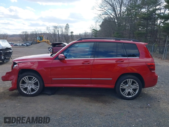 2013 Mercedes-Benz GLK 350 with VIN WDCGG8JBXDG050100, listed as a IAAI auction lot 41892180 with 86,929 mi miles and . Bid and sale history available at DreamBid. Image 14.