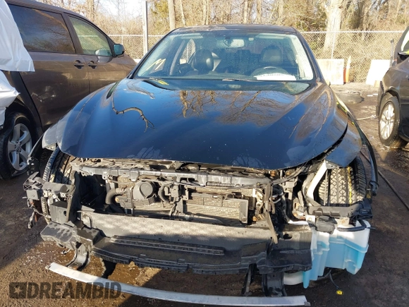 2018 Infiniti Q50 3.0t SPORT with VIN JN1EV7AR4JM432732, listed as a IAAI auction lot 41405057 with 132,046 mi miles. Bid and sale history available at carsss.com. Image 13.
