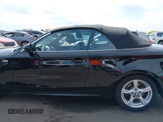 2012 BMW 1 Series 128i с VIN WBAUN1C53CVR00251, выставлен на аукционе IAAI как лот 42164868 с пробегом 96 440 миль миль и . История ставок и продаж доступна на DreamBid. Изображение 14.