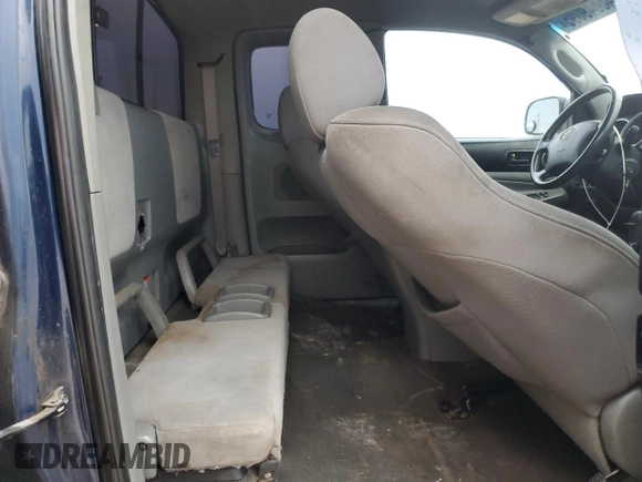 2008 Toyota Tacoma PreRunner with VIN 5TETU62N08Z553434, listed as a Copart auction lot 46649095 with 304,958 mi miles and Clean Title. Bid and sale history available at DreamBid. Image 10.