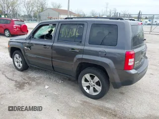 2014 Jeep Patriot Latitude with VIN 1C4NJRFB3ED731313, listed as a IAAI auction lot 42161426 with 118,858 mi miles and . Bid and sale history available at DreamBid. Image 3.