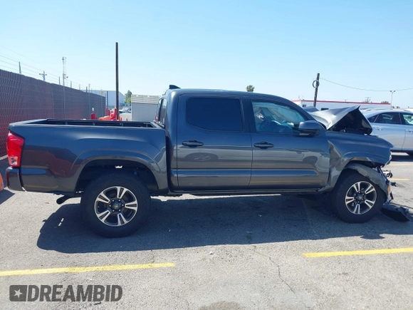 2017 Toyota Tacoma SR5 with VIN 3TMCZ5AN0HM098367, listed as a IAAI auction lot 42299298 with 69,770 mi miles and . Bid and sale history available at DreamBid. Image 12.