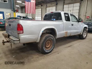 2004 Dodge Dakota Sport with VIN 1D7HG32N14S733389, listed as a Copart auction lot 46716745 with 169,510 mi miles and Clean Title. Bid and sale history available at carsss.com. Image 3.