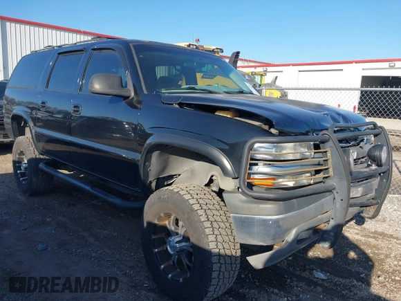 2001 Chevrolet Suburban LS with VIN 3GNEC16T61G284128, listed as a IAAI auction lot 41102555 with 198,323 mi miles. Bid and sale history available at carsss.com. Image 1.