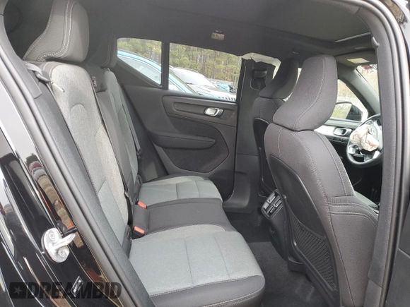 2024 Volvo XC40 Core Bright Theme с VIN YV4L12UK5R2334069, выставлен на аукционе Copart как лот 86729964 с пробегом 15 762 миль миль и Списание • Salvage title. История ставок и продаж доступна на DreamBid. Изображение 11.