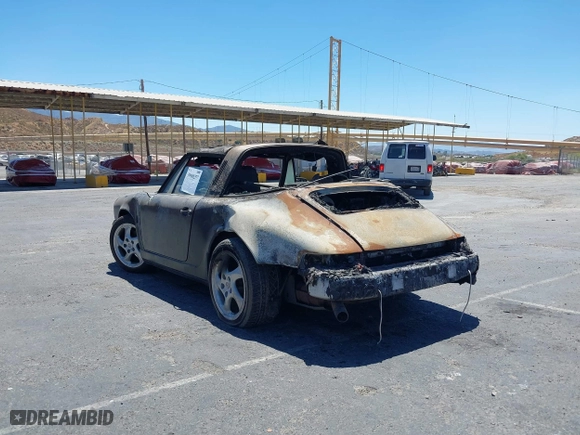 1988 Porsche 911 Carrera with VIN WP0EB0917JS161351, listed as a IAAI auction lot 39908257 with 1 mi miles. Bid and sale history available at carsss.com. Image 6.