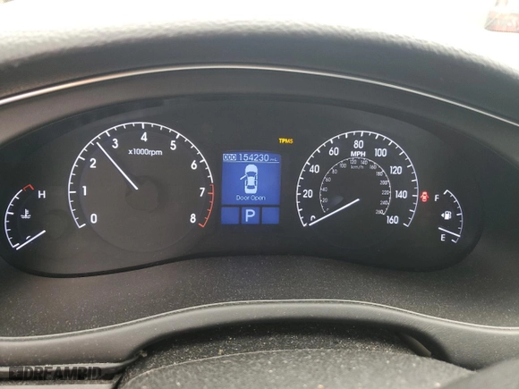 2014 Hyundai Genesis 3.8L with VIN KMHGC4DD4EU264974, listed as a Copart auction lot 89399785 with 154,230 mi miles and Salvage Title. Bid and sale history available at carsss.com. Image 9.