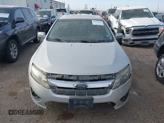 2010 Ford Fusion SE with VIN 3FAHP0HA3AR169366, listed as a IAAI auction lot 41921424 with 189,799 mi miles. Bid and sale history available at carsss.com. Image 13.