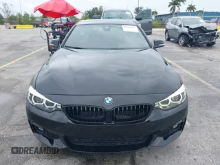 2020 BMW 4 Series 430i xDrive z VIN WBA4J3C08LBL11466, wystawiony jako IAAI lot #42253559 z przebiegiem 26 838 mil mil oraz . Historia ofert i sprzedaży dostępna na DreamBid. Obrazek 6.