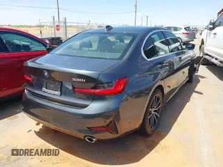 2020 BMW 3 Series 330i с VIN 3MW5R1J07L8B25648, выставлен на аукционе IAAI как лот 42130052 с пробегом 64 662 миль миль и . История ставок и продаж доступна на DreamBid. Изображение 4.