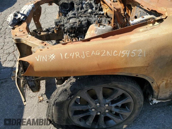 2022 Jeep Grand Cherokee Laredo X z VIN 1C4RJEAG2NC154521, wystawiony jako Copart lot #62456024 z przebiegiem Nie podano mil oraz Nie do naprawy • Non repairable. Historia ofert i sprzedaży dostępna na DreamBid. Obrazek 13.