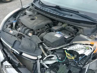 2013 Hyundai Elantra GLS z VIN KMHDH4AE7DU541780, wystawiony jako IAAI lot #43029697 z przebiegiem 81 556 mil mil oraz . Historia ofert i sprzedaży dostępna na DreamBid. Obrazek 12.