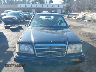 1995 Mercedes-Benz E with VIN WDBEA92E7SF310418, listed as a IAAI auction lot 41762503 with 206,153 mi miles and . Bid and sale history available at DreamBid. Image 15.