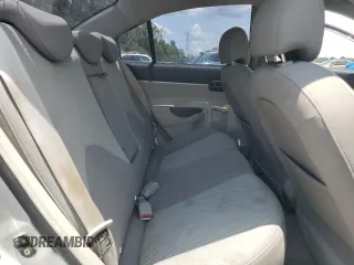 2006 Hyundai Accent GLS z VIN KMHCN46C46U060741, wystawiony jako Copart lot #59560575 z przebiegiem 93 966 mil mil oraz Szkoda całkowita • Salvage title. Historia ofert i sprzedaży dostępna na DreamBid. Obrazek 10.