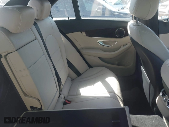 2019 Mercedes-Benz C 300 with VIN 55SWF8DBXKU310078, listed as a IAAI auction lot 41716143 with 55,609 mi miles and . Bid and sale history available at DreamBid. Image 8.