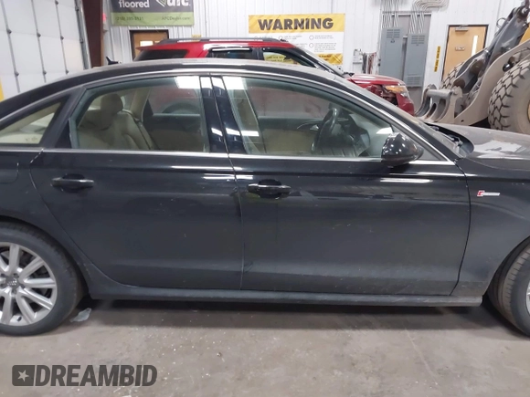 2012 Audi A6 Prestige z VIN WAUHGAFC3CN172923, wystawiony jako IAAI lot #41743084 z przebiegiem 159 755 mil mil oraz . Historia ofert i sprzedaży dostępna na DreamBid. Obrazek 13.