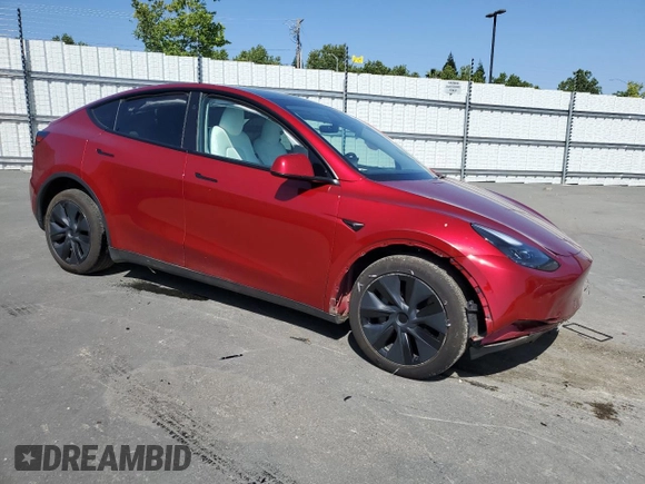 2024 Tesla Model Y Long Range с VIN 7SAYGDEE9RF125137, выставлен на аукционе Copart как лот 56301845 с пробегом 10 024 миль миль и Списание • Salvage title. История ставок и продаж доступна на DreamBid. Изображение 4.