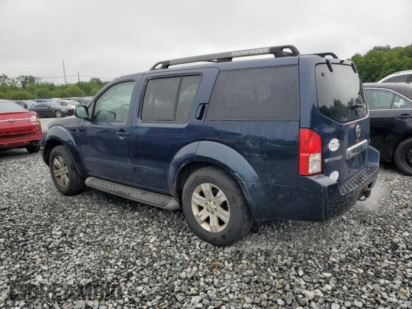 2006 Nissan Pathfinder SE z VIN 5N1AR18W66C610092, wystawiony jako Copart lot #60208105 z przebiegiem 235 876 mil mil oraz Czysty tytuł • Clean title. Historia ofert i sprzedaży dostępna na DreamBid. Obrazek 2.