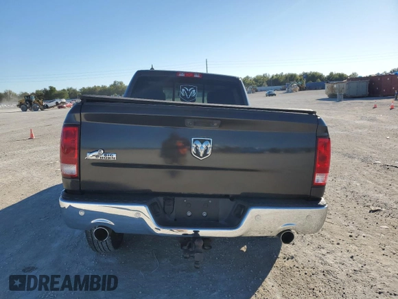 2018 Ram 1500 Big Horn z VIN 1C6RR6TT8JS119174, wystawiony jako Copart lot #83076214 z przebiegiem 99 663 mil mil oraz Nie do naprawy • Non repairable. Historia ofert i sprzedaży dostępna na DreamBid. Obrazek 6.