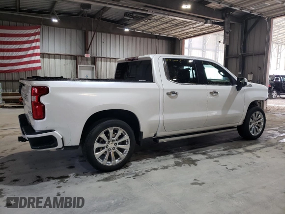 2020 Chevrolet Silverado 1500 High Country with VIN 1GCUYHED6LZ102813, listed as a Copart auction lot 84891464 with 26,477 mi miles and Salvage Title. Bid and sale history available at carsss.com. Image 3.