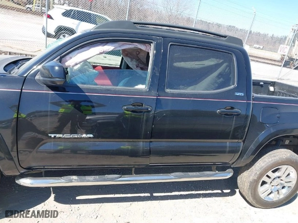 2017 Toyota Tacoma SR5 with VIN 3TMCZ5AN5HM110187, listed as a IAAI auction lot 41695501 with NaN miles. Bid and sale history available at carsss.com. Image 15.