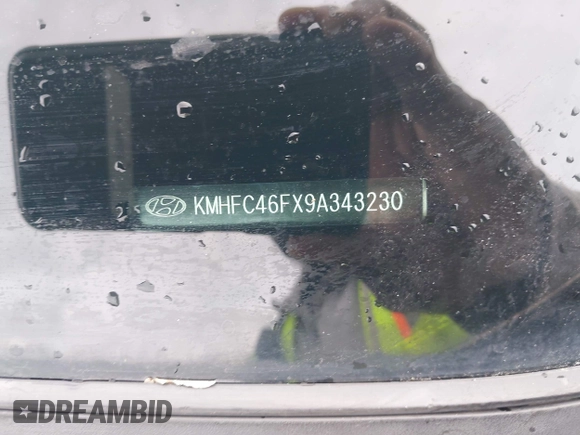 2009 Hyundai Azera Limited z VIN KMHFC46FX9A343230, wystawiony jako IAAI lot #42107823 z przebiegiem 26 319 mil mil oraz . Historia ofert i sprzedaży dostępna na DreamBid. Obrazek 9.