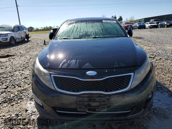 2014 Kia Optima SXL Turbo with VIN 5XXGR4A63EG297897, listed as a Copart auction lot 50412225 with 231,824 mi miles and Salvage Title. Bid and sale history available at DreamBid. Image 5.